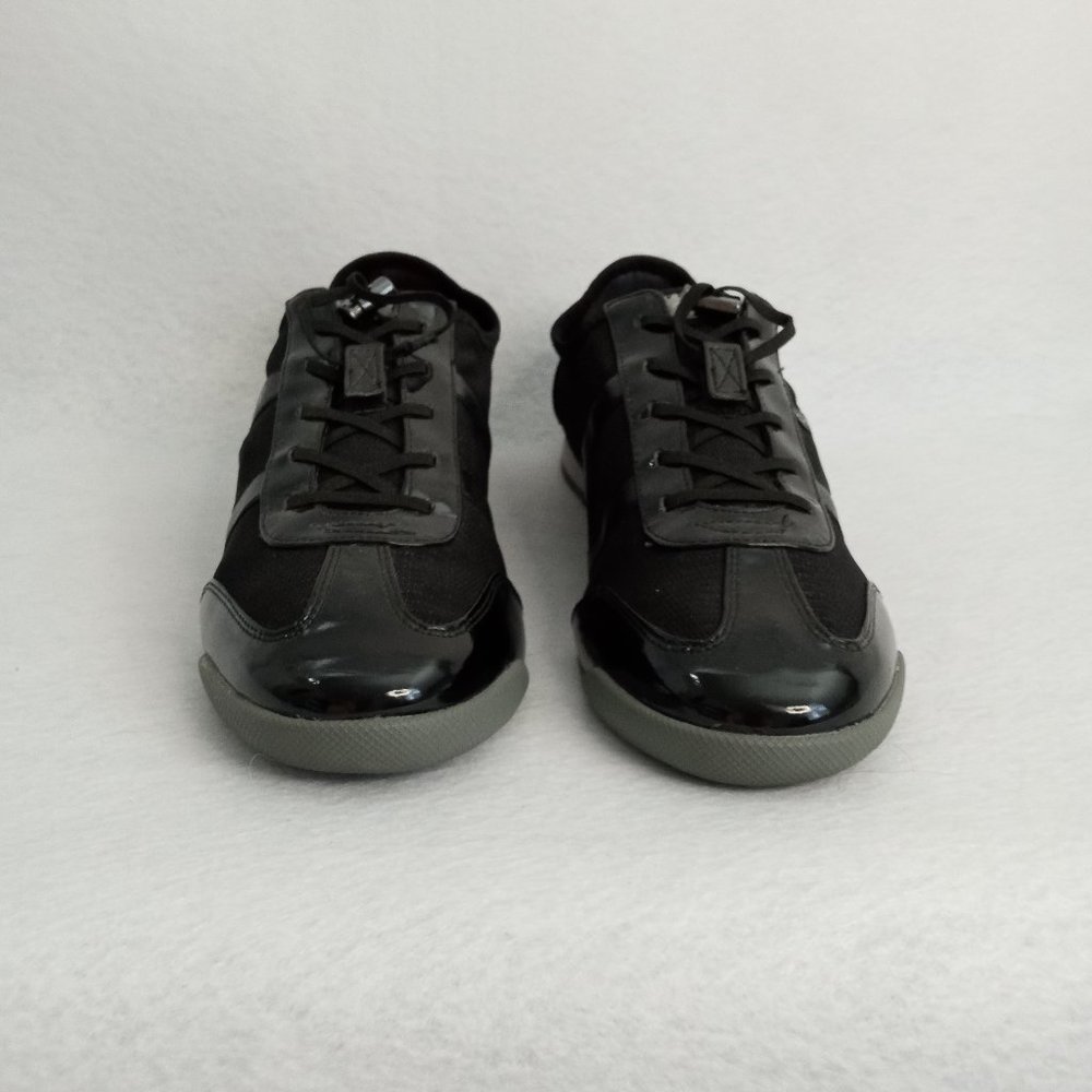 DKNY Black Patent Trim Sneaker Bungee Lace Slip-on Size 10